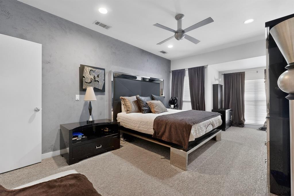 Parkwood Twnhms - Residential
