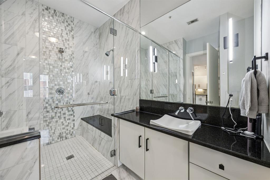 Mercer Square Condos - Residential