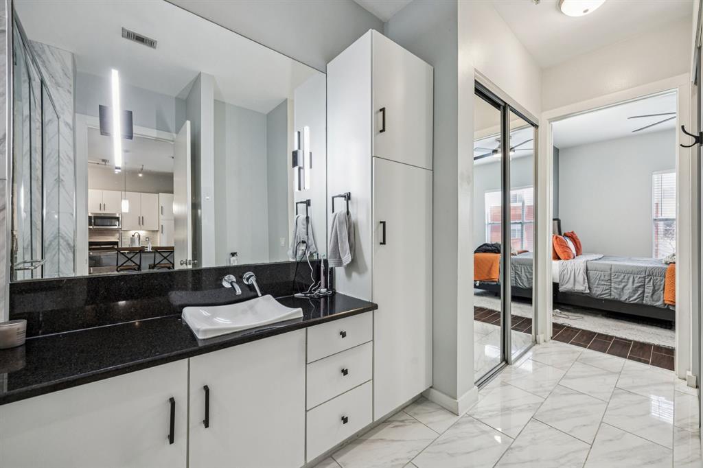 Mercer Square Condos - Residential