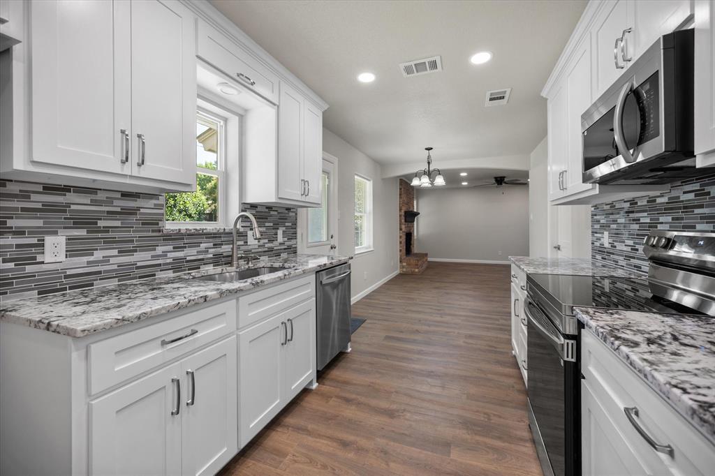 2700 Shady Grove Drive