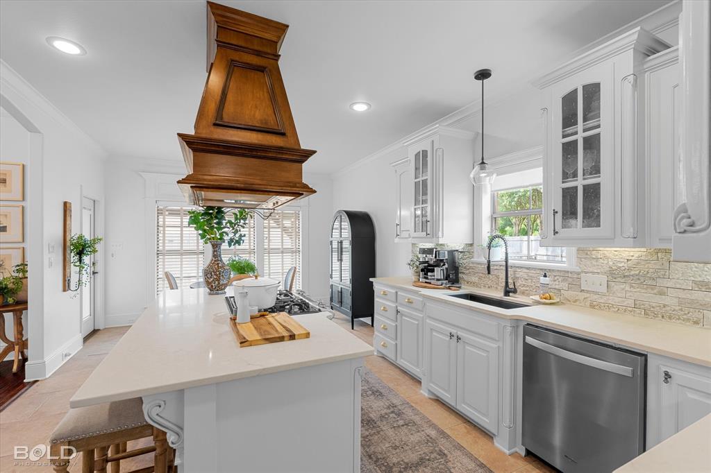 Bossier City, Louisiana 71111, United States, 3 Bedrooms Bedrooms, ,3 BathroomsBathrooms,Residential,Pending,122256