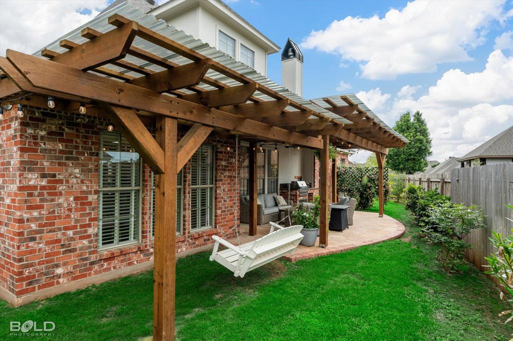 Bossier City, Louisiana 71111, United States, 3 Bedrooms Bedrooms, ,3 BathroomsBathrooms,Residential,Pending,122256