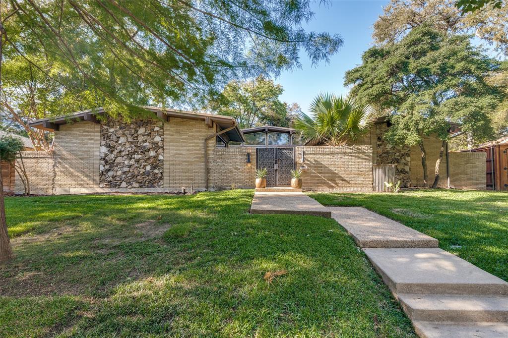 8243 San Cristobal Drive