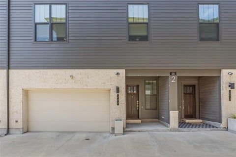 Photo of 621 N Tyler Street #202, Dallas, TX 75208 (MLS # 21391156)