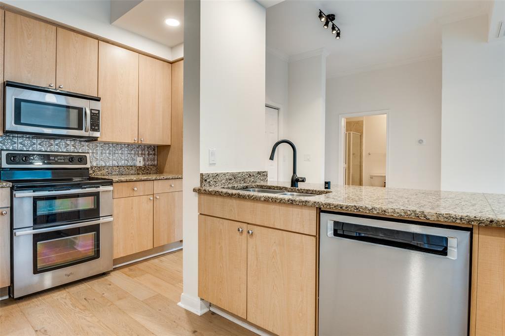 Renaissance Trutle Crk Condo - Residential