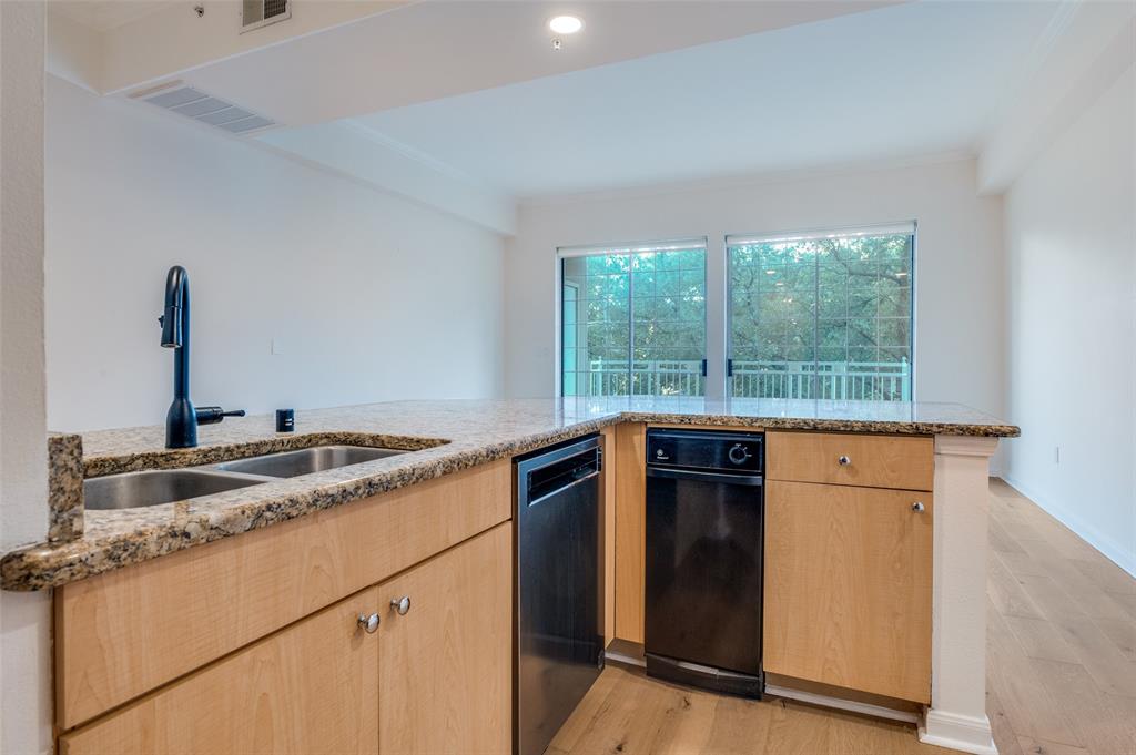 Renaissance Trutle Crk Condo - Residential