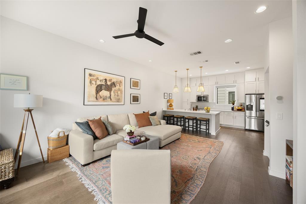 6004 Hudson Street Condos - Residential