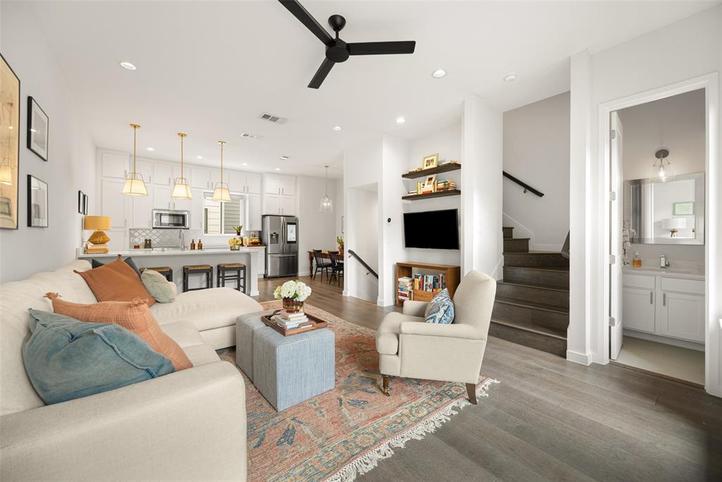 6004 Hudson Street Condos - Residential