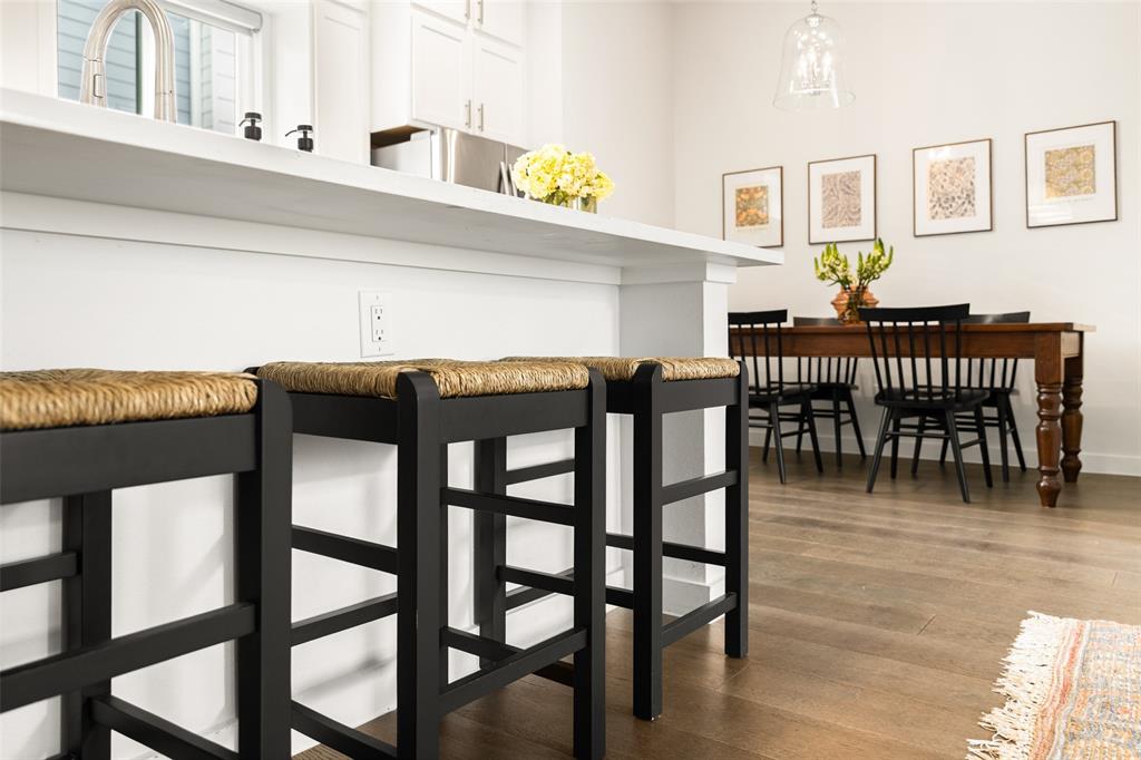 6004 Hudson Street Condos - Residential