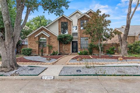 2707 Garden Springs Drive Richardson TX 75082