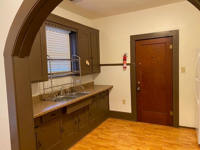 Athens O T - Residential