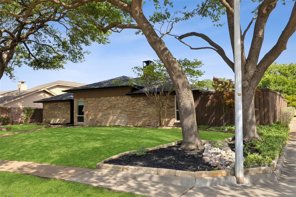 3701 Leathertop Drive