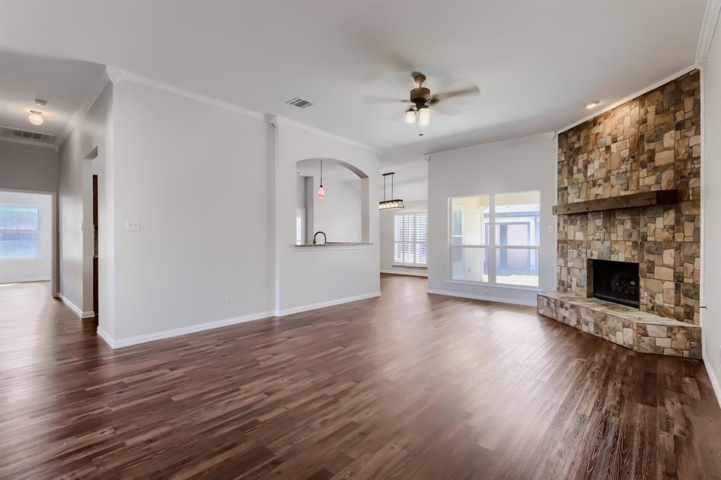 2851 Cobblestone Drive