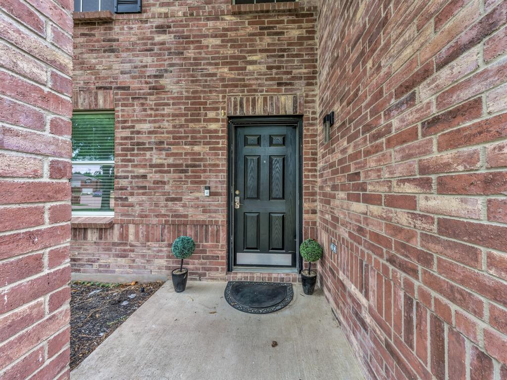 1352 Scenic Hills Drive