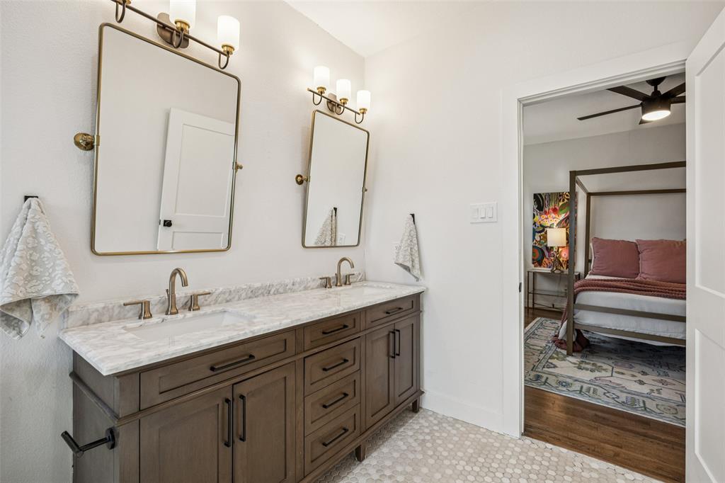 Oak Lawn Heights - Residential