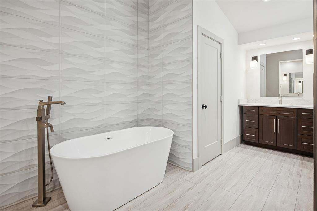 Lake Vista Estates - Residential