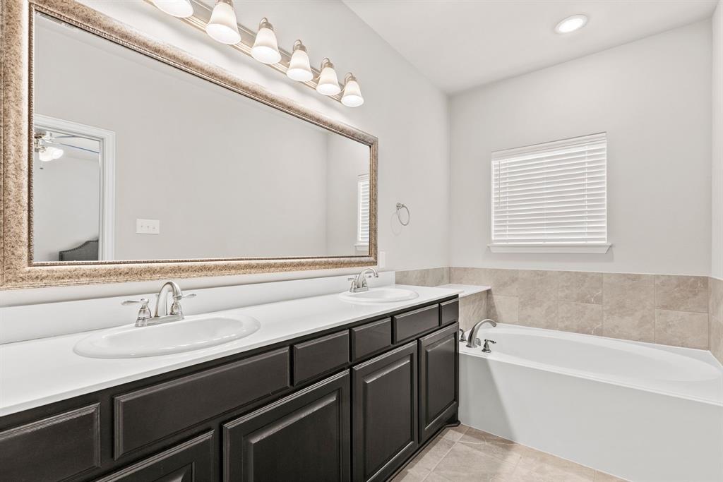 Cedars Twnhms - Residential