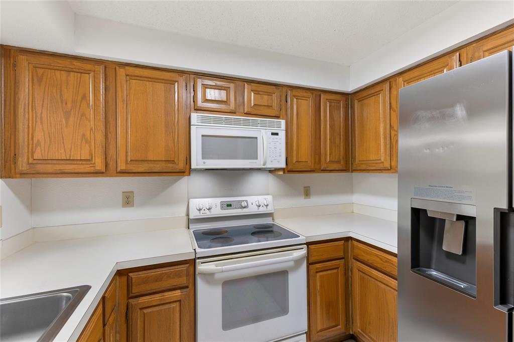 Cobblestone Square - Residential