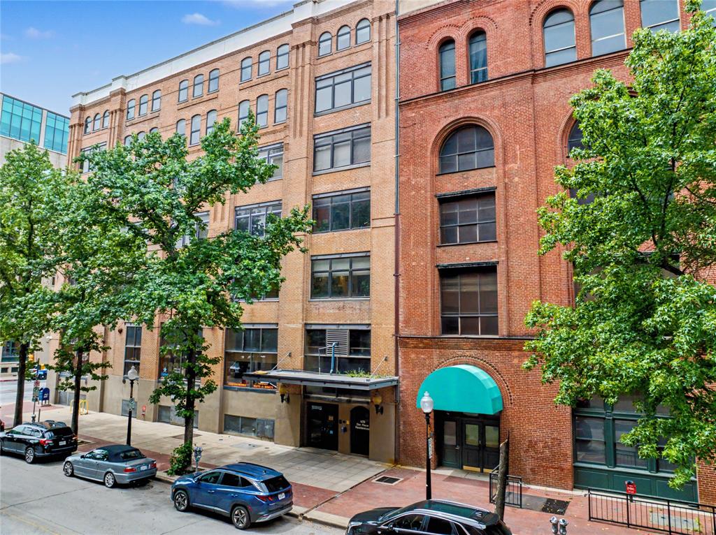 509 Elm Place Residence Condo - Residential