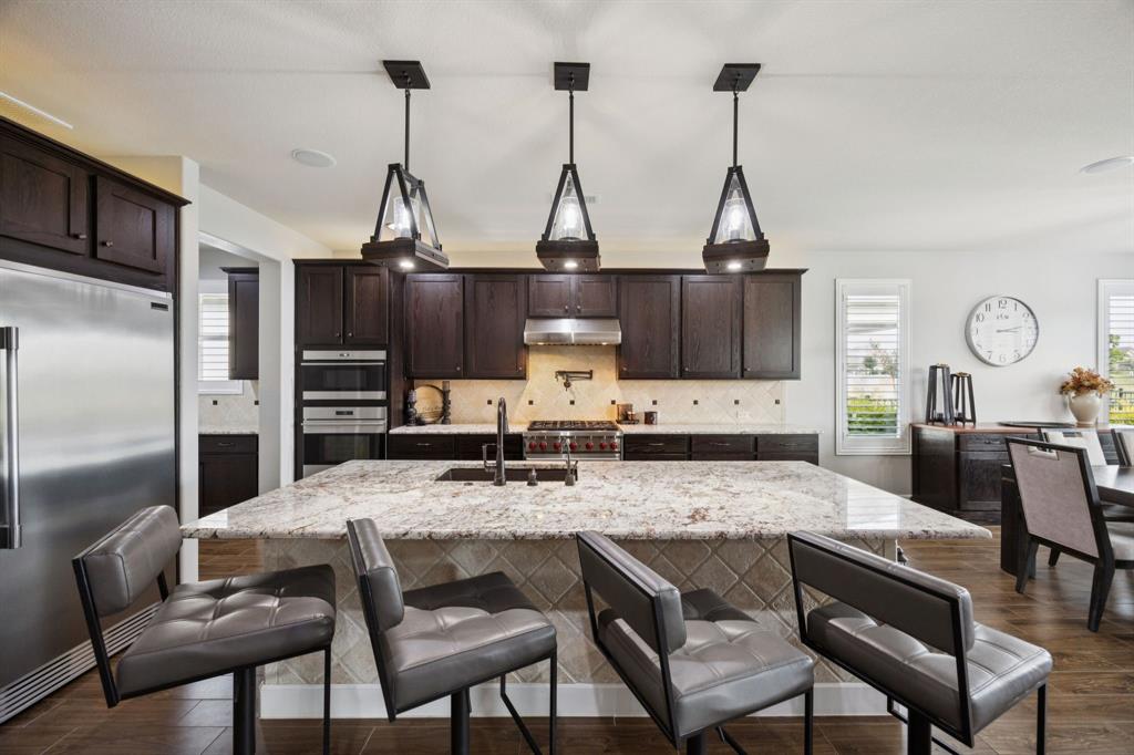 12225 Grosbeak Drive