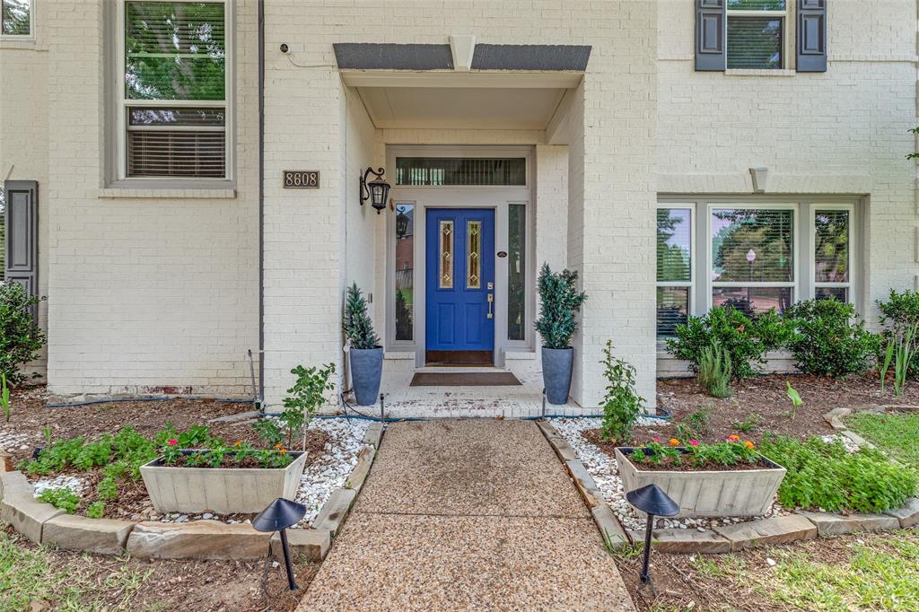 8608 Clear Sky Drive