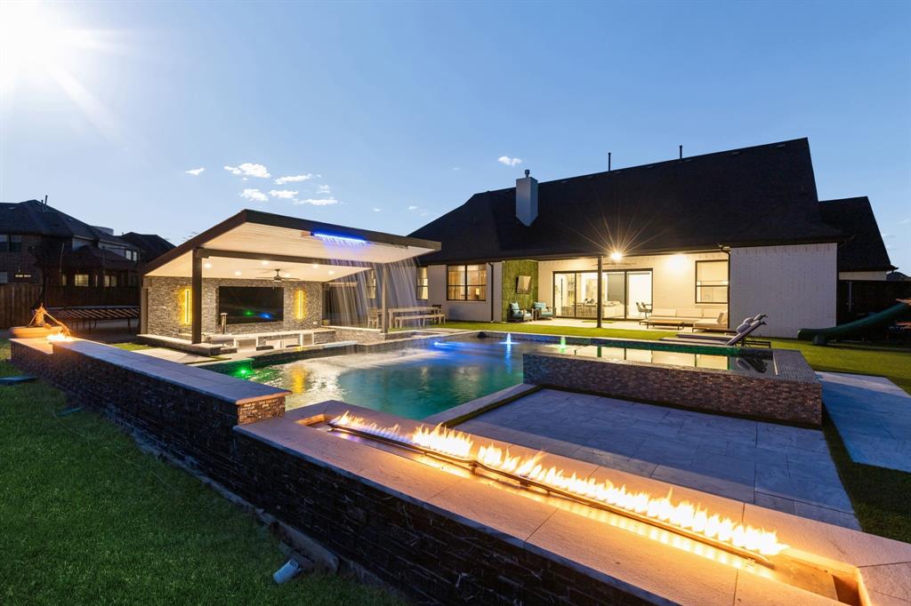 Falls Of Prosper - Residential