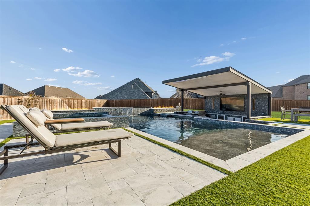 Falls Of Prosper - Residential