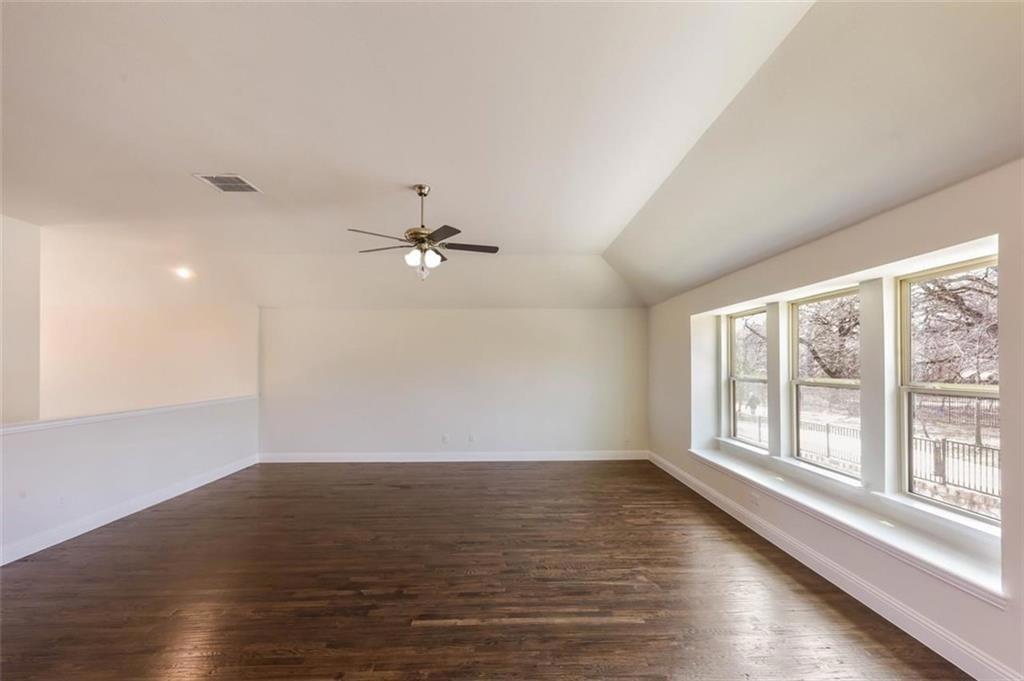 2437 Gramercy Park Drive