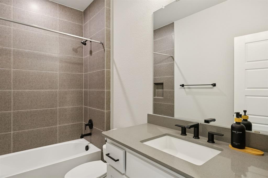 Townlake Ph 4 - Residential