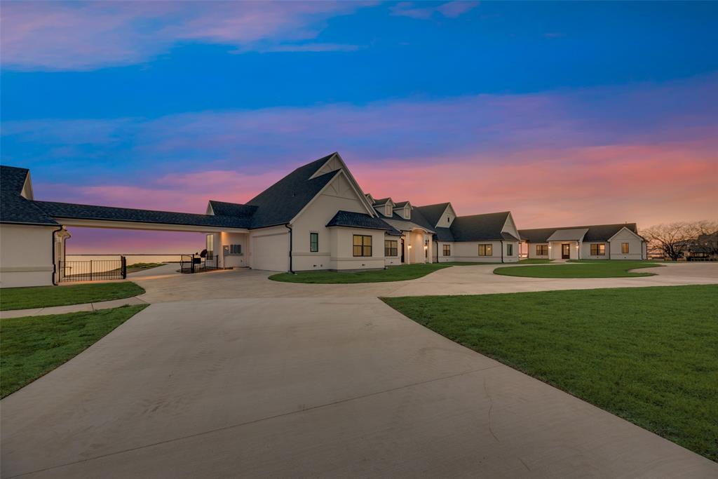 PECAN KNOLL - Residential