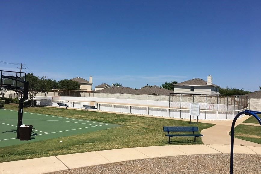 Villages Of Woodland Spgs W - Residential