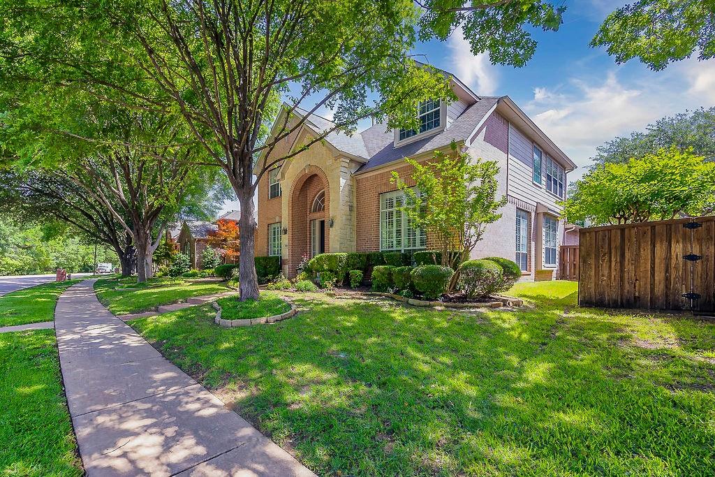 513 Suncreek Drive