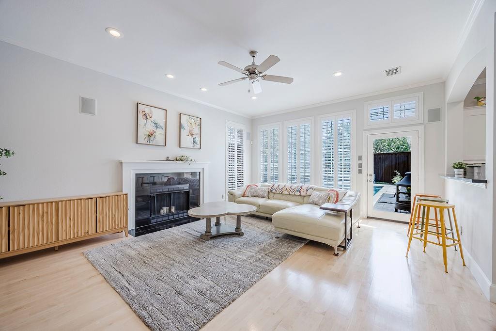 513 Suncreek Drive