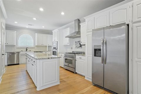 Tiny photo for 13297 Roanoke Road, Westlake, TX 76262 (MLS # 21089610)