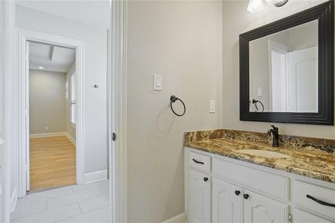 Tiny photo for 13297 Roanoke Road, Westlake, TX 76262 (MLS # 21089610)