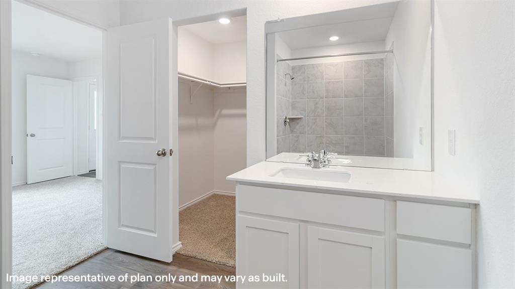 Leonard Crossing - Residential