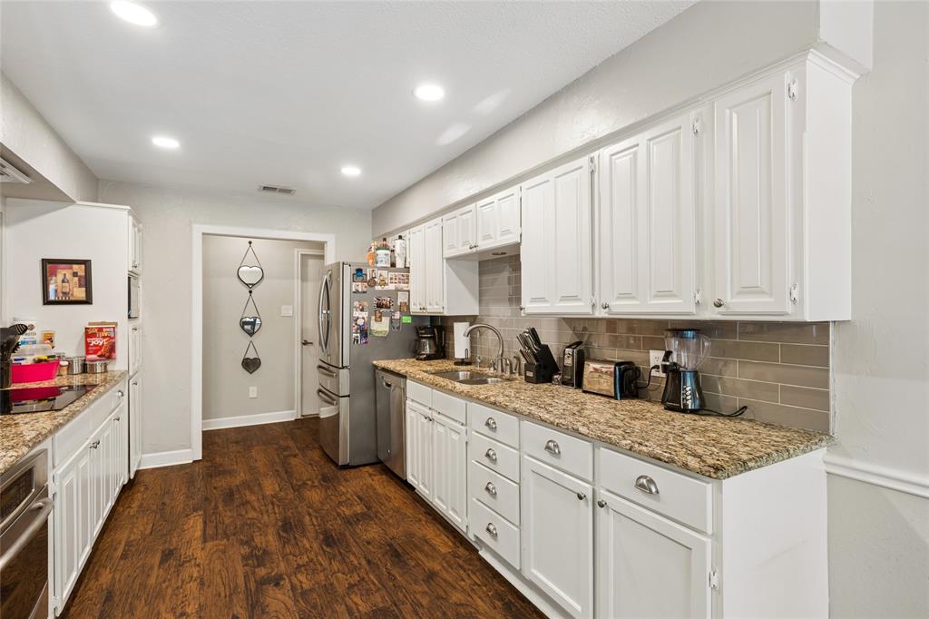 College Hills Addition-NRH BLOCK 23 LOT 1 - Residential