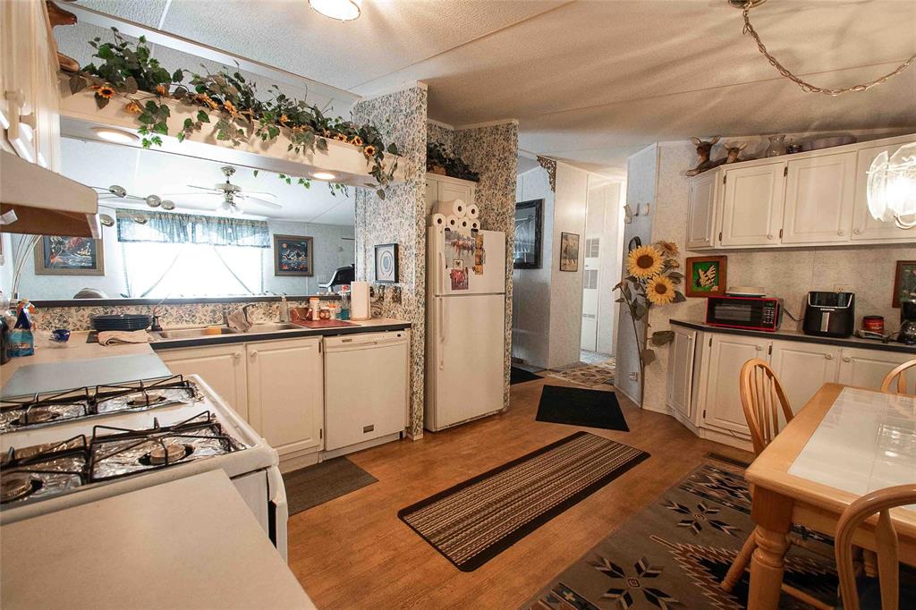 Hickory Hills - Residential