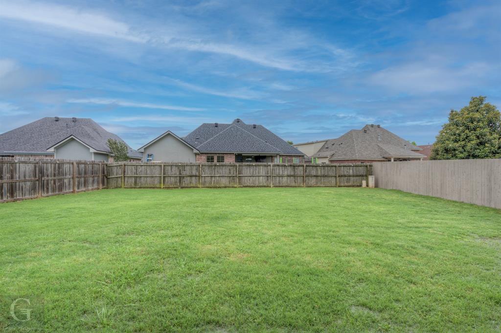 531 Chinquipin Drive