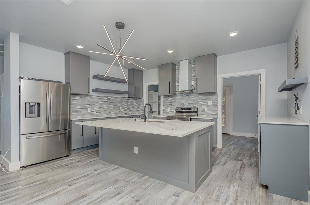 SUNSET HILL - Residential