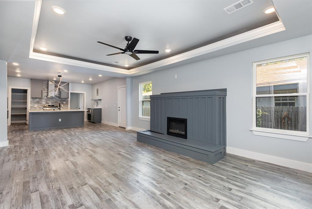 SUNSET HILL - Residential