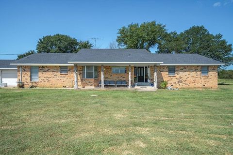 311 VZ County Road 3219 Wills Point TX 75169