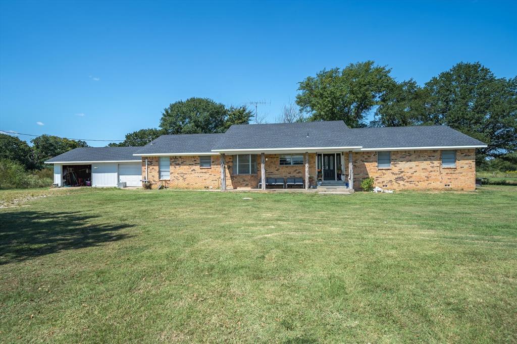 Acres 5.089, ABST: 765, SUR: J SALINGUA - Residential