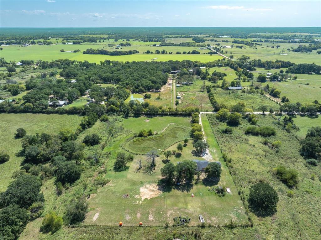 Acres 5.089, ABST: 765, SUR: J SALINGUA - Residential