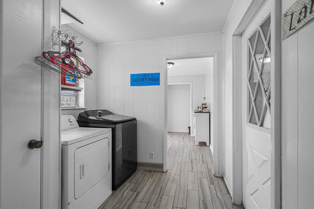 Acres 5.089, ABST: 765, SUR: J SALINGUA - Residential