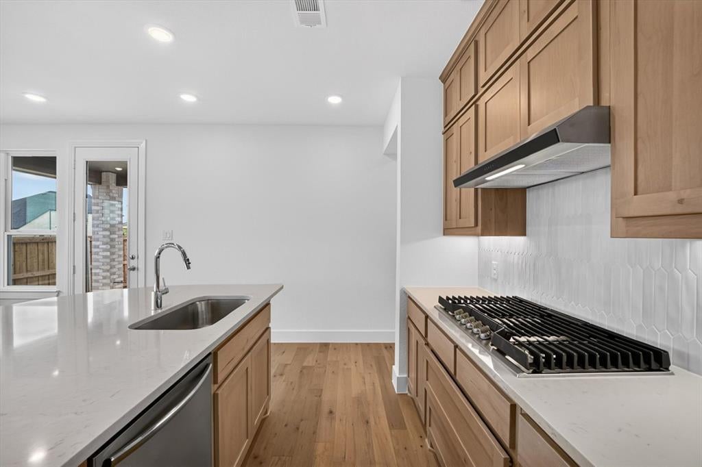 3913 Script Street
