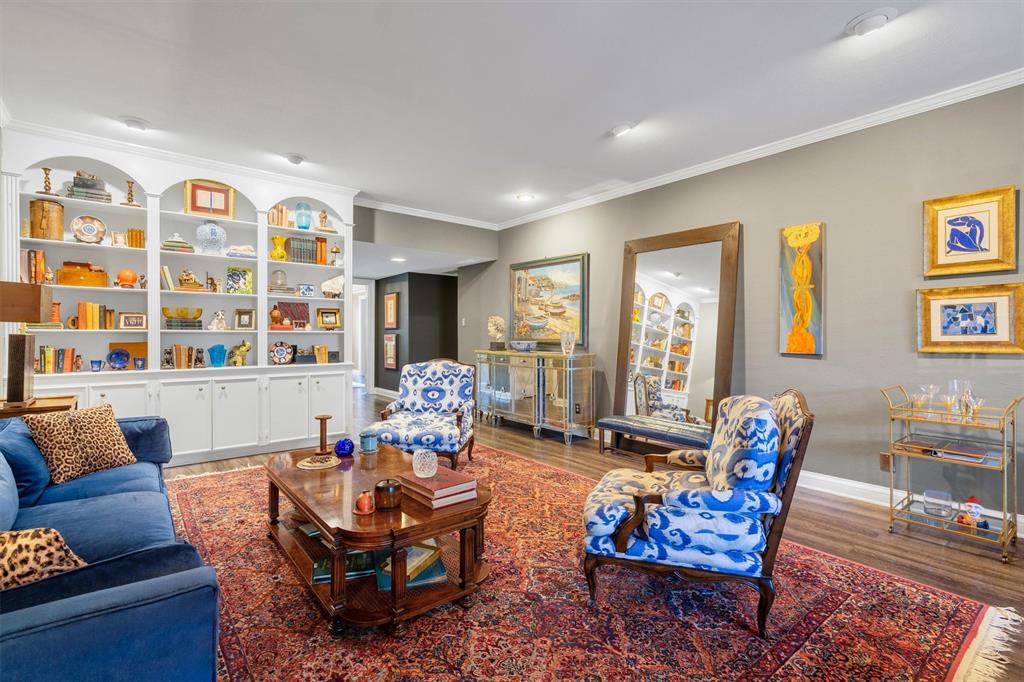 Imperial House Condos - Residential