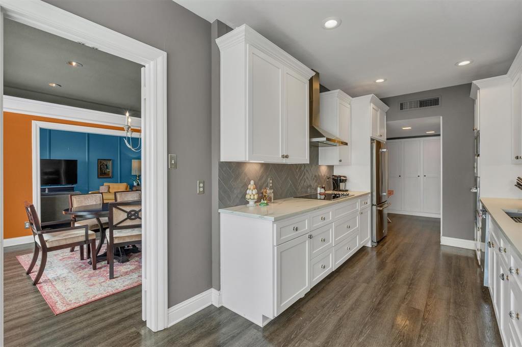 Imperial House Condos - Residential