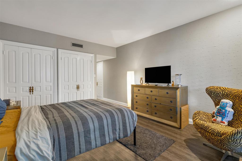 Imperial House Condos - Residential