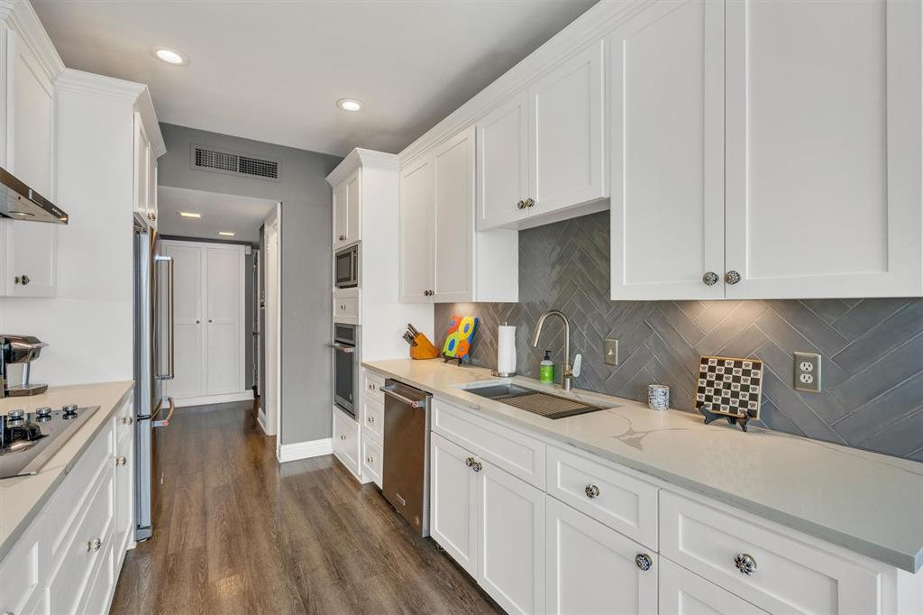 Imperial House Condos - Residential